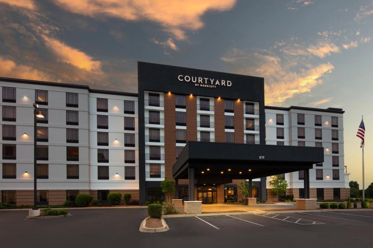 Courtyard Louisville Airport Exteriér fotografie